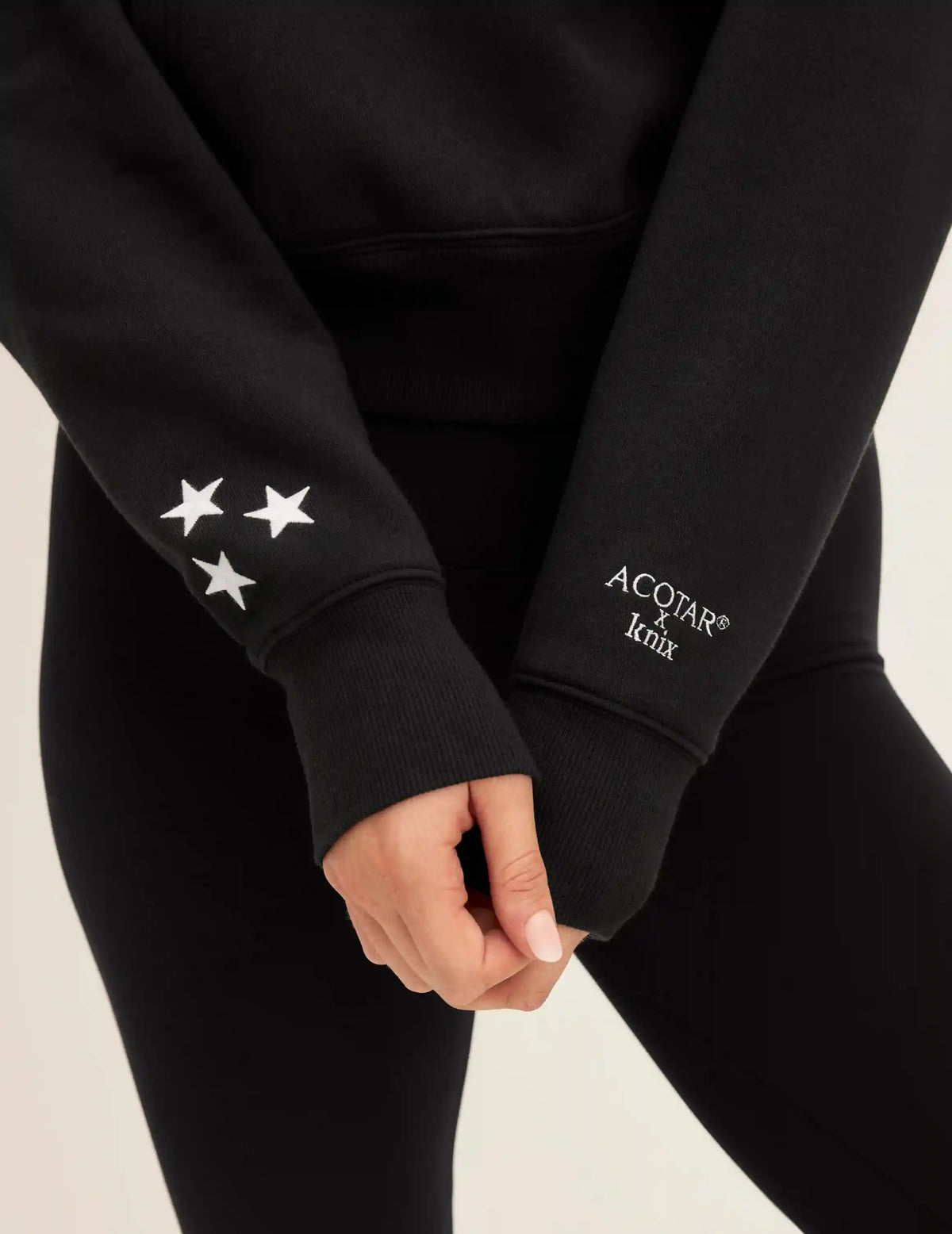 Graphic Cropped Hoodie