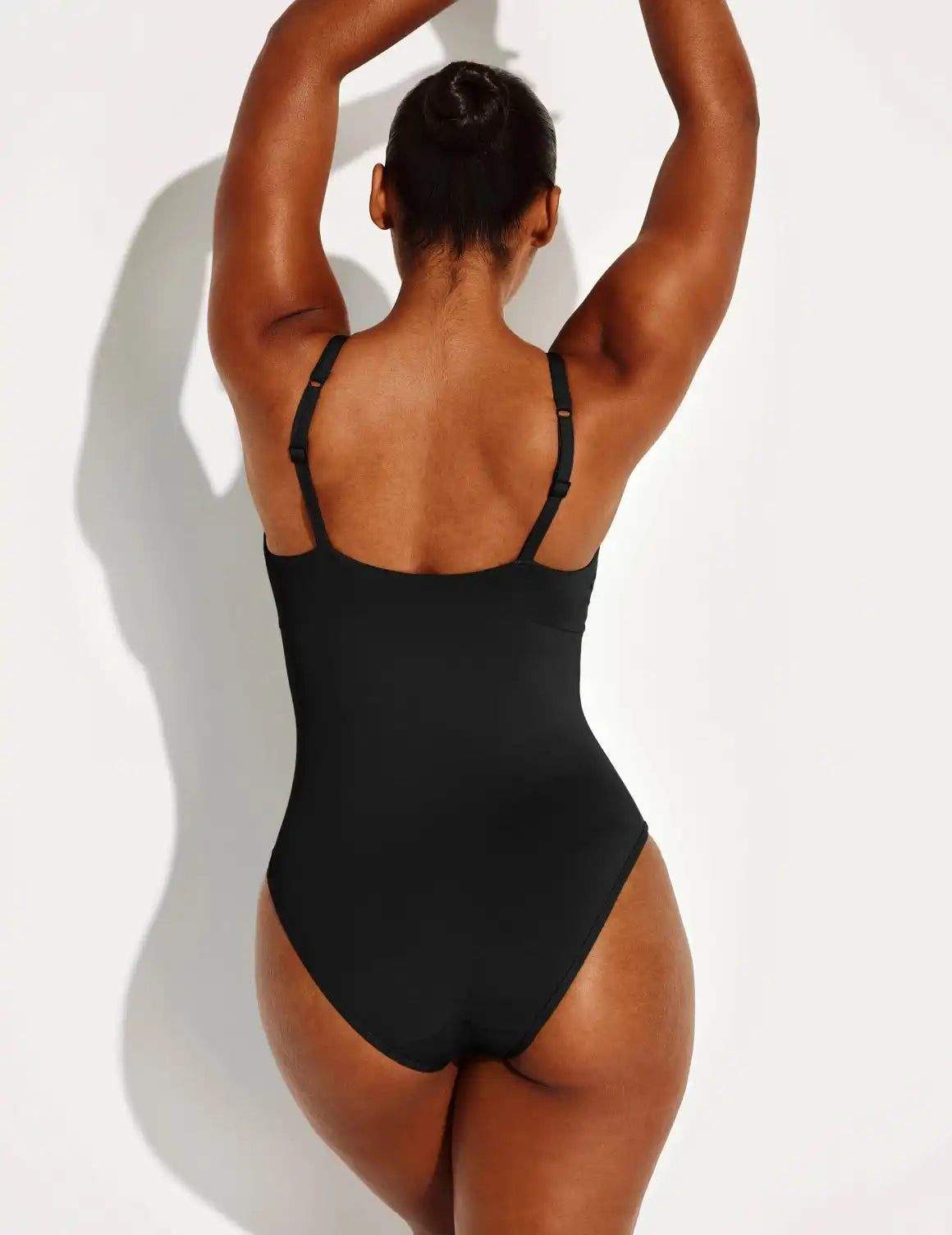 Leakproof Sculpt Deep V One Piece Swimsuit